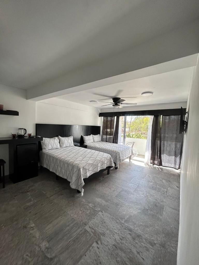 Hotel And Suites Cananea 외부 사진