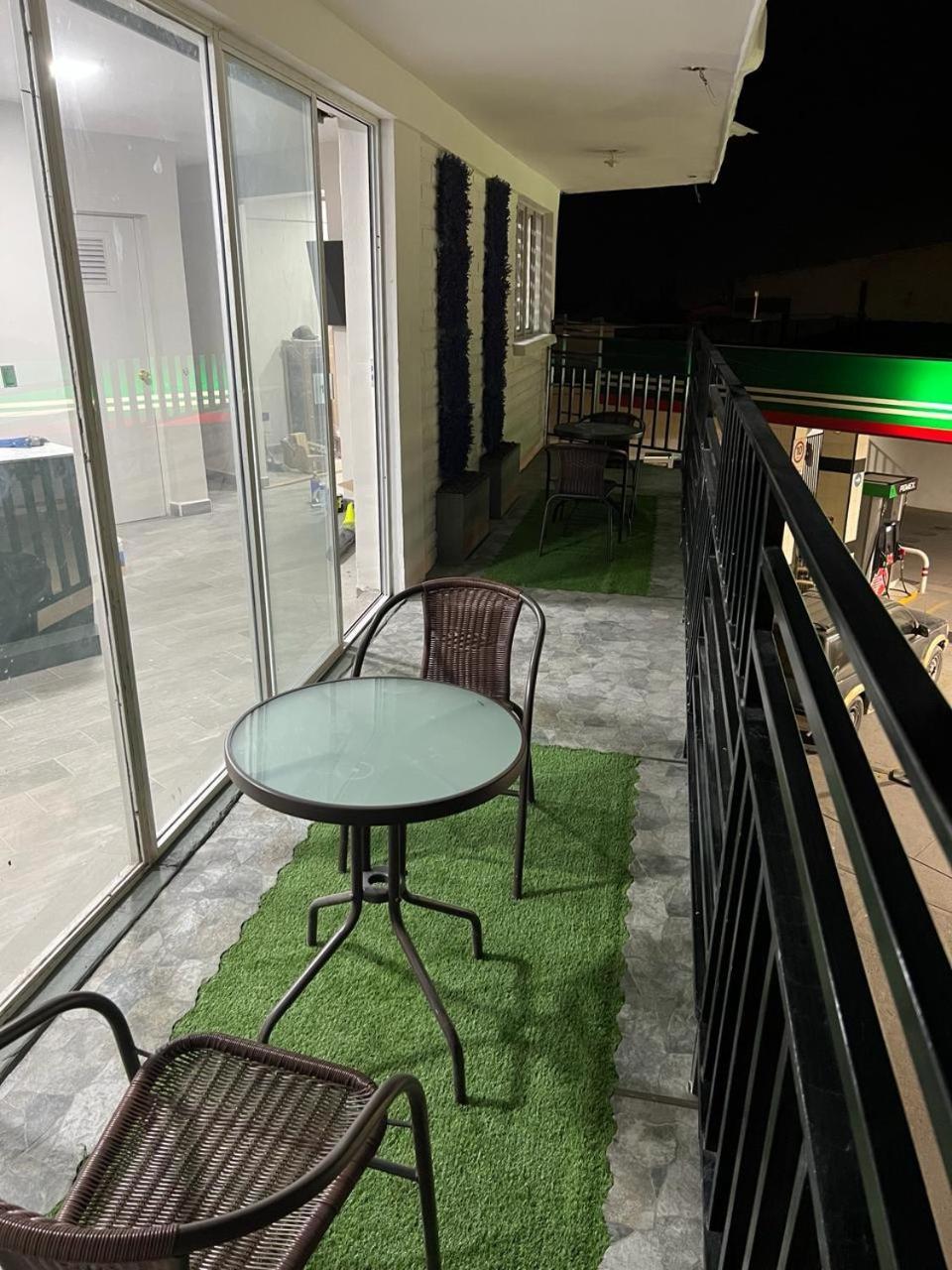 Hotel And Suites Cananea 외부 사진
